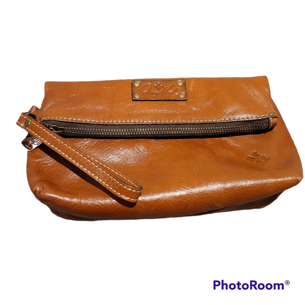 Patricia Nash Cognac Leather Wristlet